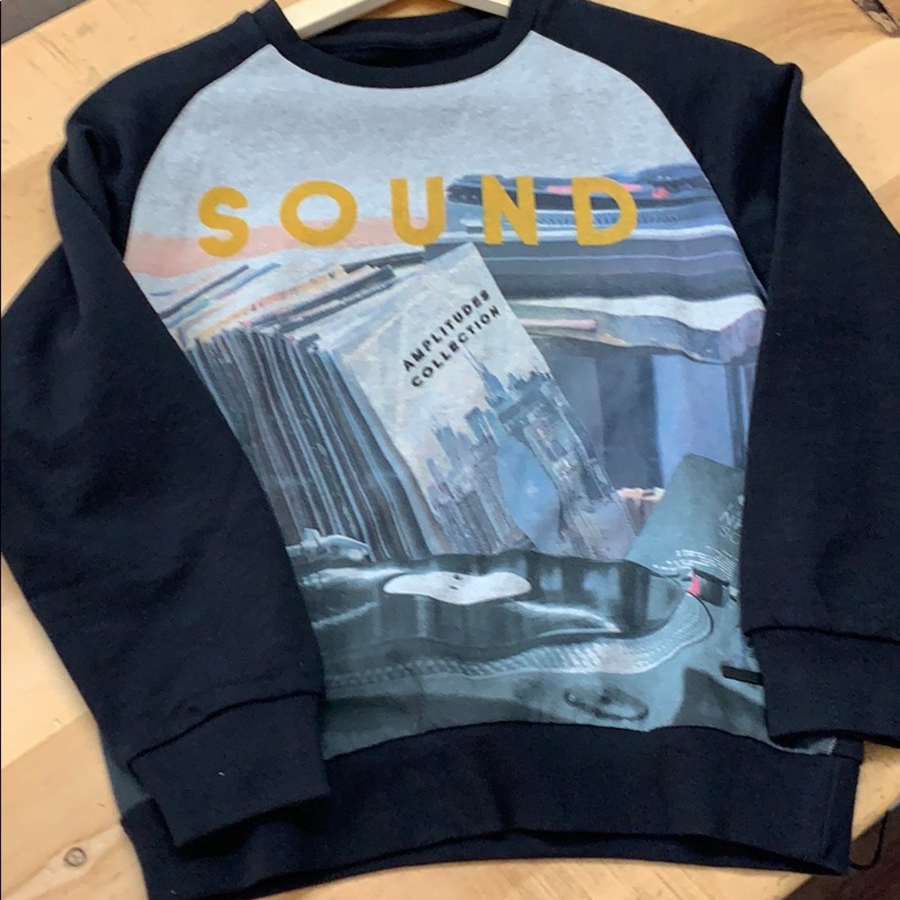 Boys sweatshirt